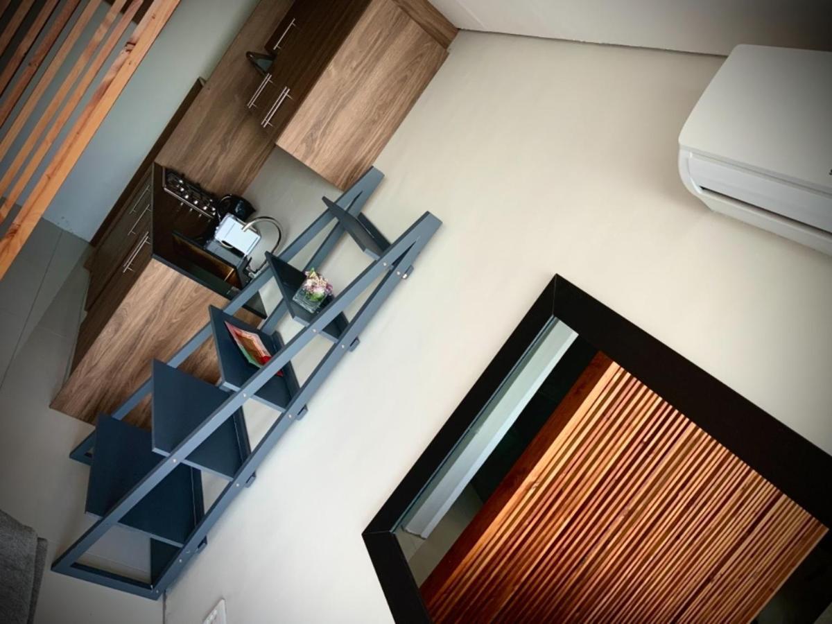 Lovely 1 Bedroom Apartment Cape Town Exterior photo